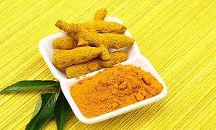 Cà ri bảo toàn khả năng đi lại ở bệnh nhân chấn thương cột sống