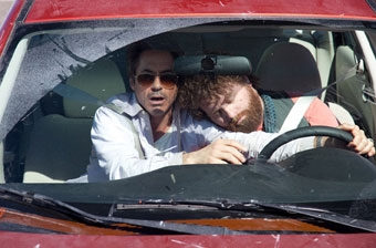 Giải mã tình trạng tê liệt  cơ thể khi ngủ