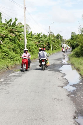 Sớm nâng cấp, mở rộng đường tỉnh 922