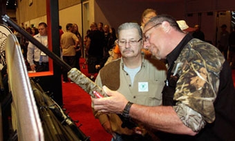 Kiểm soát vũ khí ở Mỹ vẫn khó thành luật