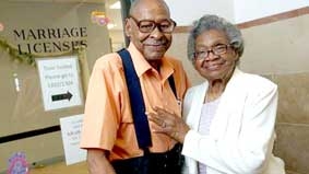 Tái hợp sau 48 năm ly hôn