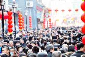 "Vấn đề lớn nhất của Trung Quốc là chính trị, chớ không phải kinh tế"