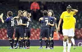 Nhật Bản tiễn Brazil về nước, <br>
chủ nhà trở thành khán giả