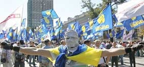 Tiếng Nga trở thành ngôn ngữ 
chính thức ở Ukraina