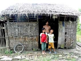 Gia đình em Hồng Tươi rất cần được giúp đỡ !