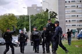 Pháp tăng cường an ninh sau các cuộc bạo loạn ở Amiens