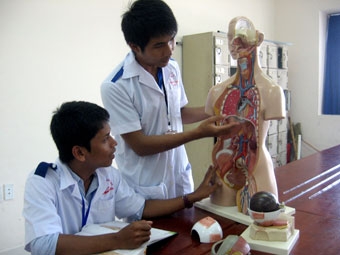 "Cải tổ" ngành y tế từ công tác đào tạo