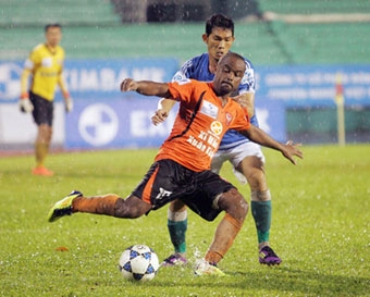 Phải chờ đến phút cuối