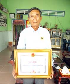Lão nông Năm Lệ và cuộc bứt phá từ đồng ruộng