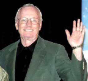 Người đầu tiên lên Mặt trăng qua đời