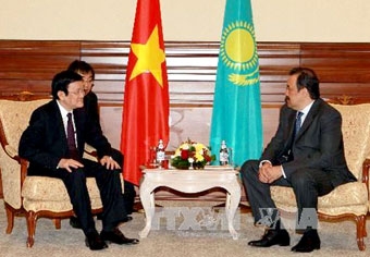 Hoạt động của Chủ tịch nước Trương Tấn Sang tại Kazakhstan