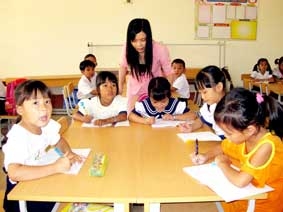 Để xảy ra lạm thu, người đứng đầu nhà trường phải trực tiếp chịu trách nhiệm