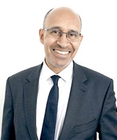 Pháp sắp có nghị sĩ da màu đầu tiên lãnh đạo đảng Xã hội