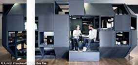 Lý thú với văn phòng làm việc đa chức năng