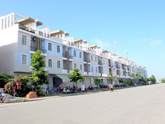 Nhiều chương trình khuyến mãi giảm giá