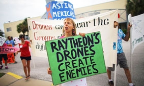 Phụ nữ Mỹ tuyệt thực chống chiến dịch máy bay không người lái của Mỹ ở Pakistan