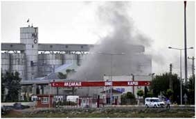 Thổ Nhĩ Kỳ và Syrie tiếp tục đấu pháo