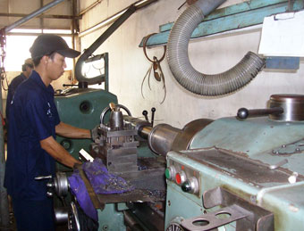 PHÁT HUY VAI TRÒ DOANH NHÂN
TRONG TÌNH HÌNH MỚI