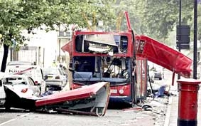 Anh bắt giữ hai nghi phạm khủng bố