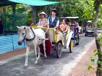 PHÁT HUY VAI TRÒ DOANH NHÂN 
TRONG TÌNH HÌNH MỚI