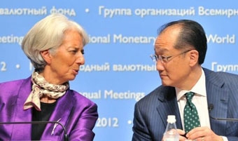Thông điệp “Chấm dứt đói nghèo” 
của hội nghị IMF-WB