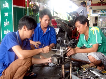 NĂNG ĐỘNG GIÚP THANH NIÊN LẬP NGHIỆP