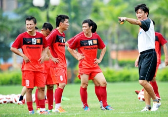 Đội tuyển Việt Nam còn lo dài dài