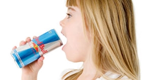 Nước tăng lực có hại cho tim của trẻ như thế nào?