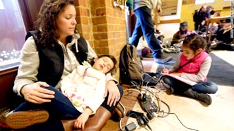 Khủng hoảng nhà ở 
sau bão Sandy tại Mỹ