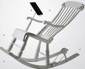 Thú vị với công nghệ 
sạc iPad trên ghế lắc