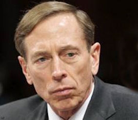 Thêm rắc rối cho David Petraeus