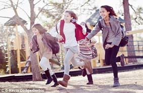 Trẻ sẽ khỏe hơn với 7 phút 

vận động mỗi ngày