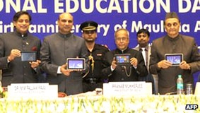 Ấn Độ nỗ lực đưa máy tính bảng vào trường học