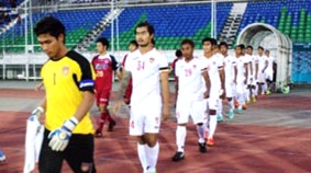 Myanmar triệu tập “lão tướng” Yan Paing