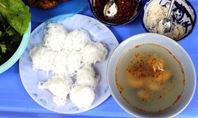 Bún Ốc Hà Thành
