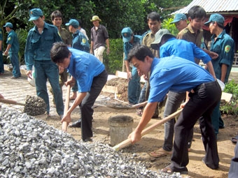 Phát huy sức trẻ 
trong xây dựng nông thôn mới