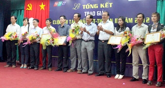 Trao giải cuộc thi Tác phẩm Phát thanh - Truyền hình TP Cần Thơ năm 2012