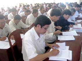 Tổ chức Hội thi Bí thư Chi bộ giỏi
