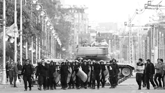 Phe đối lập phản đối kết quả trưng cầu dân ý