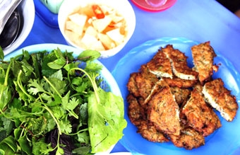 Mùa đông thưởng thức chả rươi