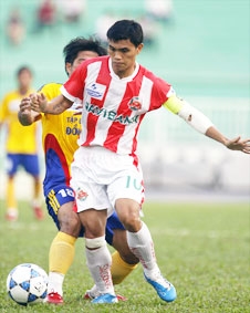 Các CLB sợ lên hạng?