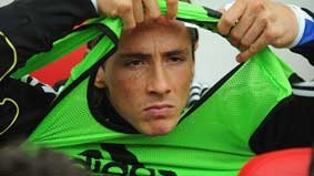 Torres có nguy cơ ngồi ghế 

dự bị dài dài