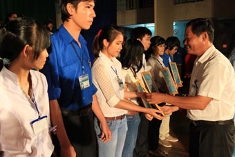 Chủ tịch nước Trương Tấn Sang dự lễ kỷ niệm 63 năm Ngày truyền thống học sinh - sinh viên Việt Nam