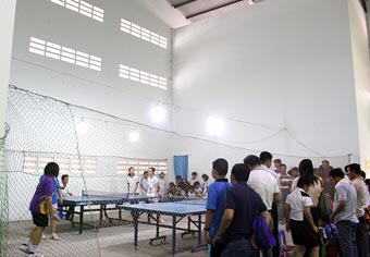 “Hẩm hiu” bóng bàn