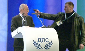 Một lãnh đạo Bulgarie bị ám sát hụt