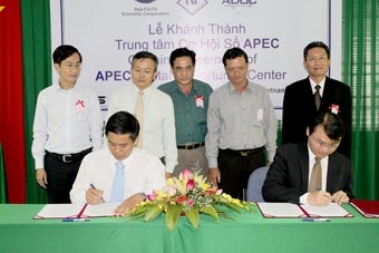 Phát huy thế mạnh công nghệ thông tin