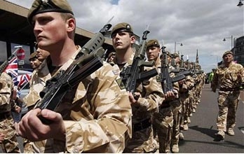 Anh tiếp tục cắt giảm quân lực