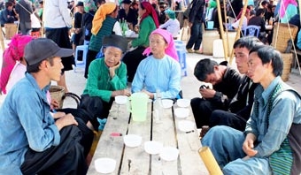 Ấm lòng với rượu Shim San