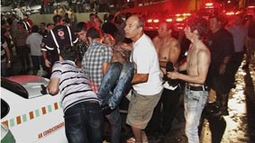 Pháo hoa gây cháy hộp đêm ở Brazil