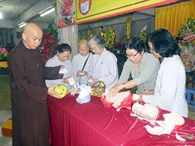 Nở rộ vườn hoa khuyến học